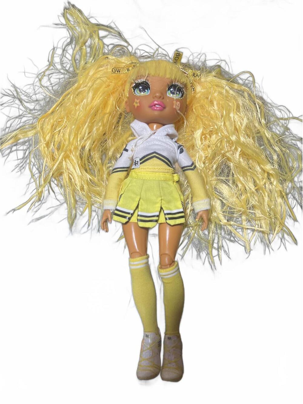 Rainbow High 2019 MGA Entertainment Doll with Long Blonde Hair and Yellow Outfit